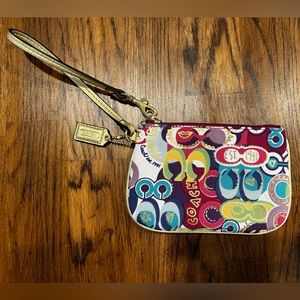 Coach Poppy wristlet
